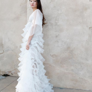 Your Guide To Planning A Beautiful, Sustainable Wedding Vintage Wedding Dress From Gossamer For Sustainable Wedding