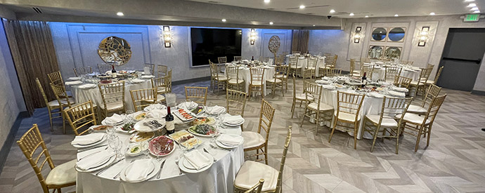 De Luxe Banquet - Lounge